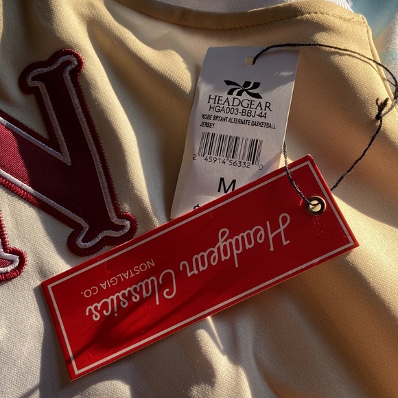 Kobe Bryant lower Merion high school jersey - Picture 5 of 6